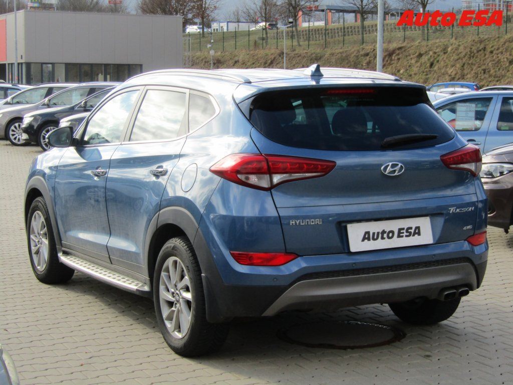 Hyundai Tucson, 2.0 CRDi 4x4,AT,navi - fotka 6
