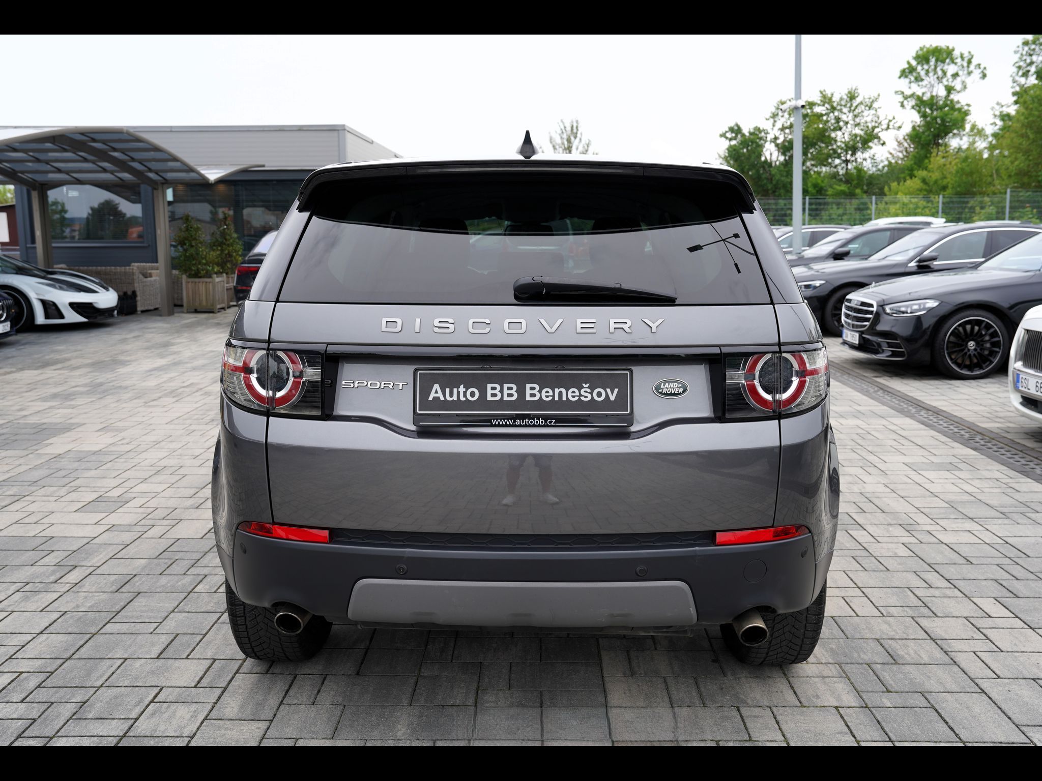 Land Rover Discovery Sport, 2.0 TD4 AWD HSE/AT/ČR - fotka 5