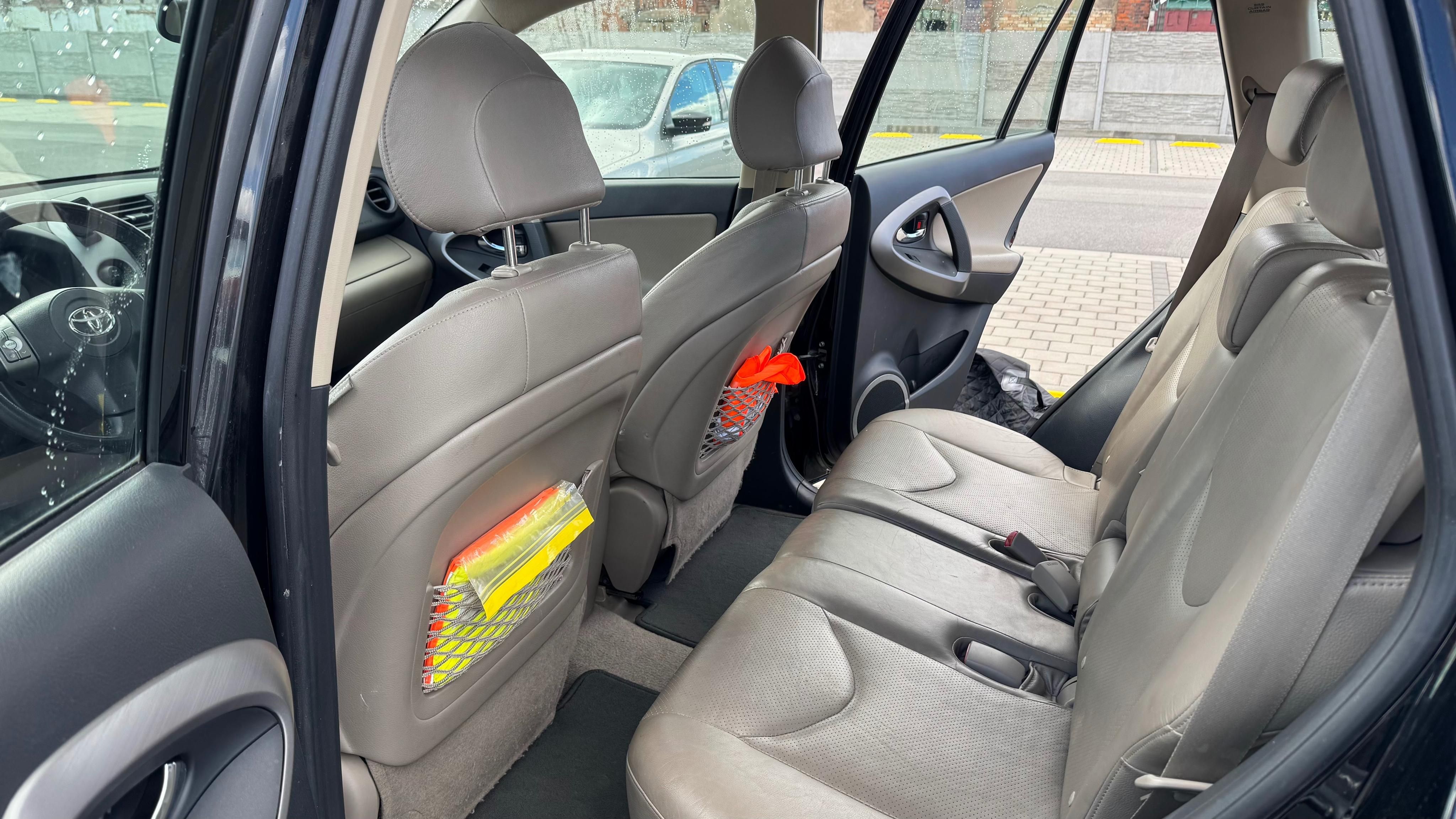 Toyota Rav4, 2.0 VVTI - fotka 6