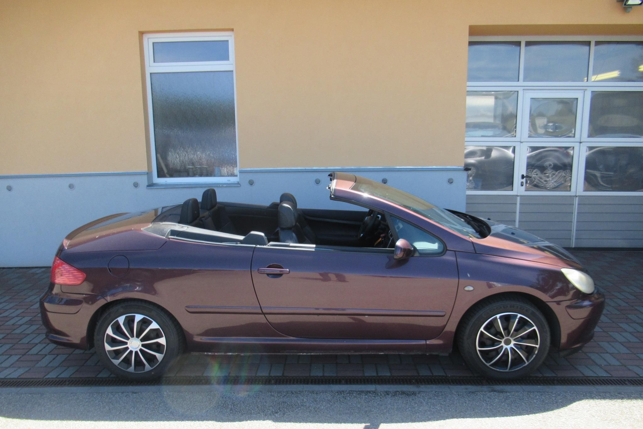 Peugeot 307, CC 2.0i + LPG AUT.KLIMA TAŽNÉ - fotka 3