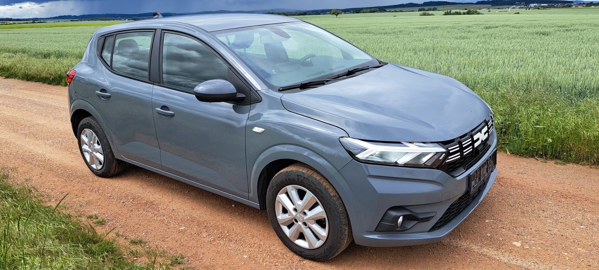 Dacia Sandero, Dacia Sandero 1.0i - fotka 3