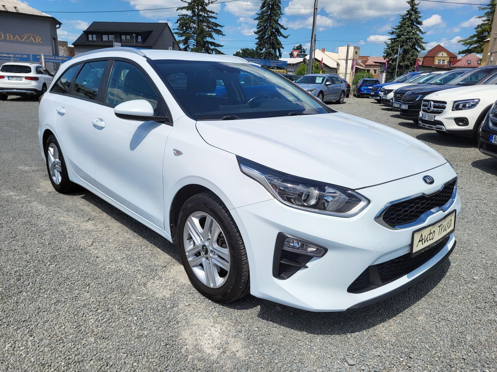 Kia Cee´d, SW 1.5 T-GDI 118kW *ČR - fotka 6
