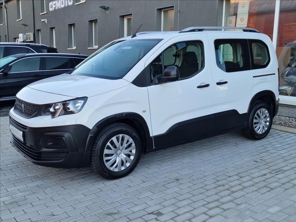 Peugeot Rifter, 1.2 PureTech 110 S&S,ČR,1.Maj - fotka 6