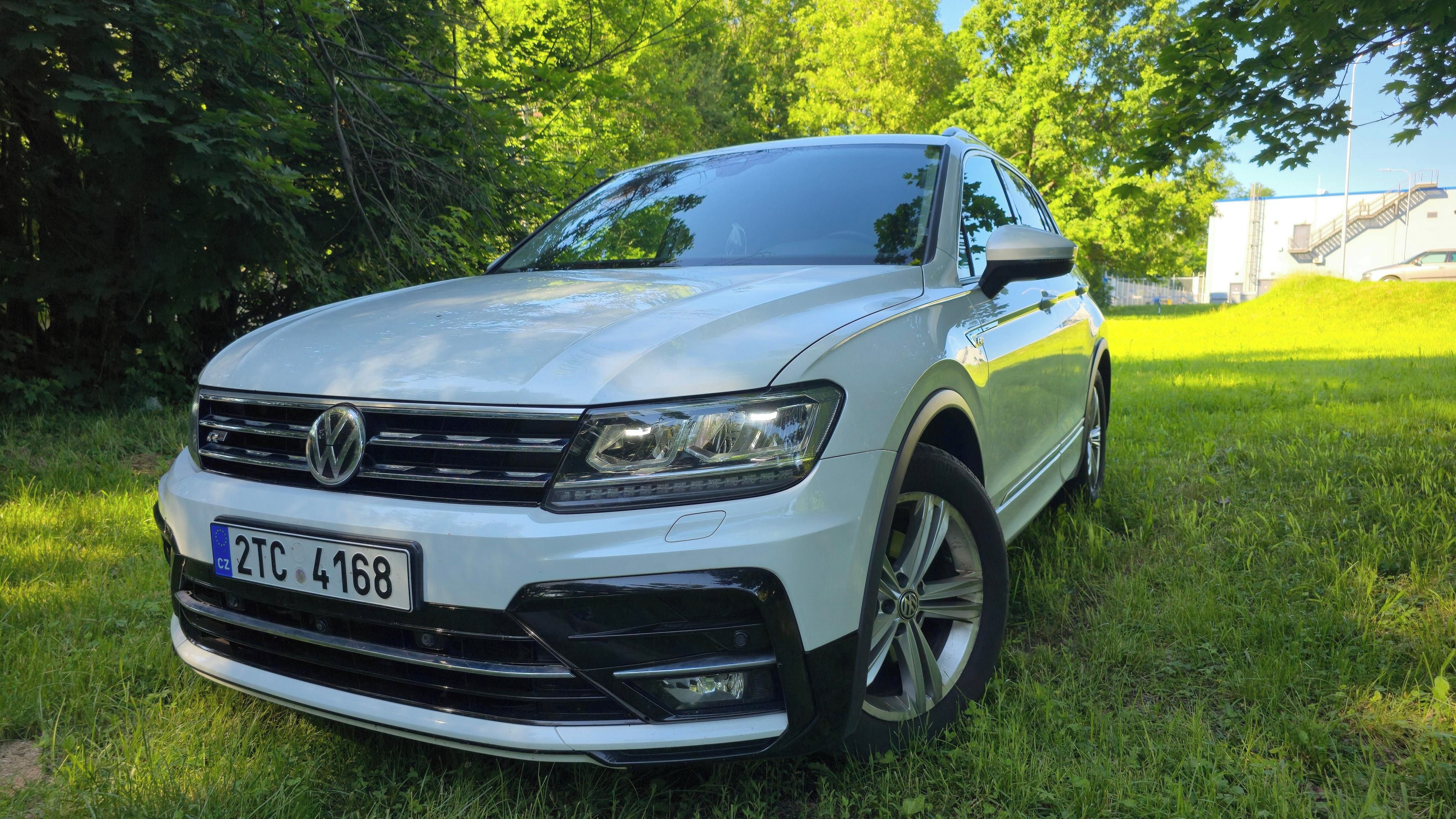 Volkswagen Tiguan, 1.4 tsi 140kw r-line **výbava