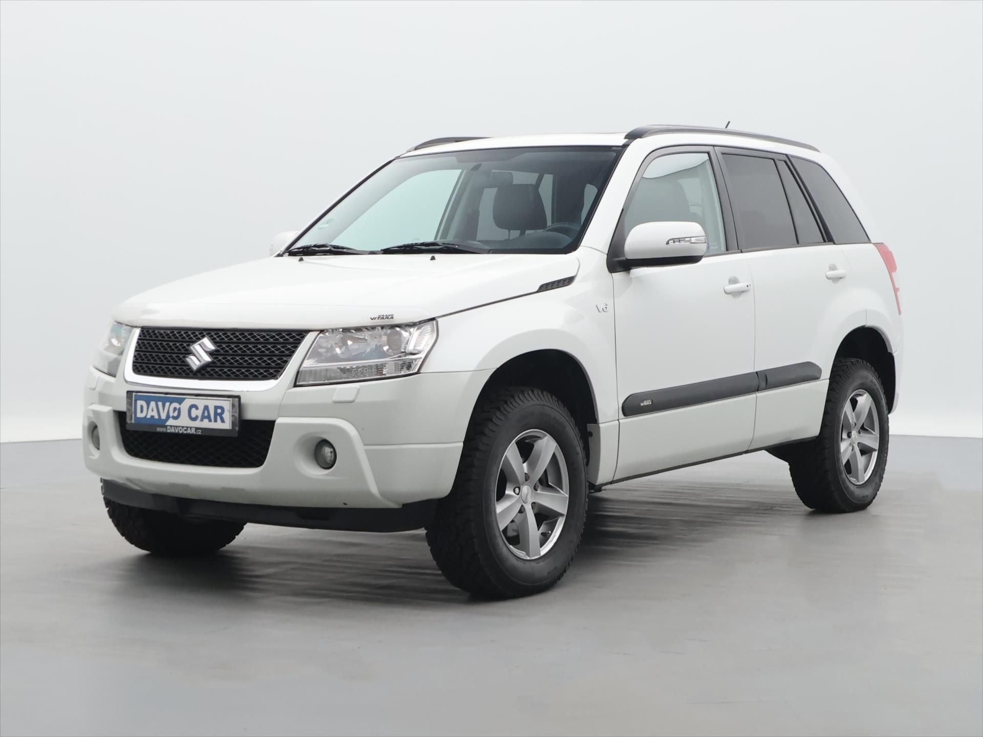 Suzuki Grand Vitara, 3,2 VVT 171kW V6 CZ Aut. - fotka 3