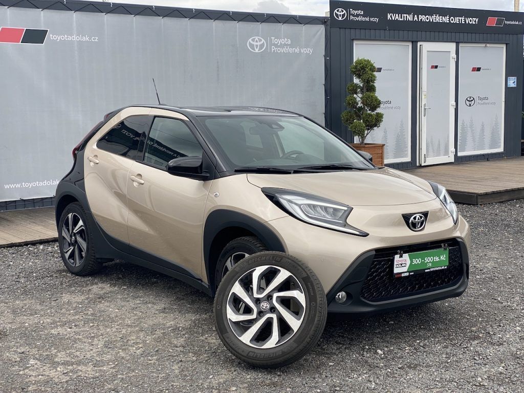 Toyota Aygo, 1.0i, ČR, Style Tech, automat