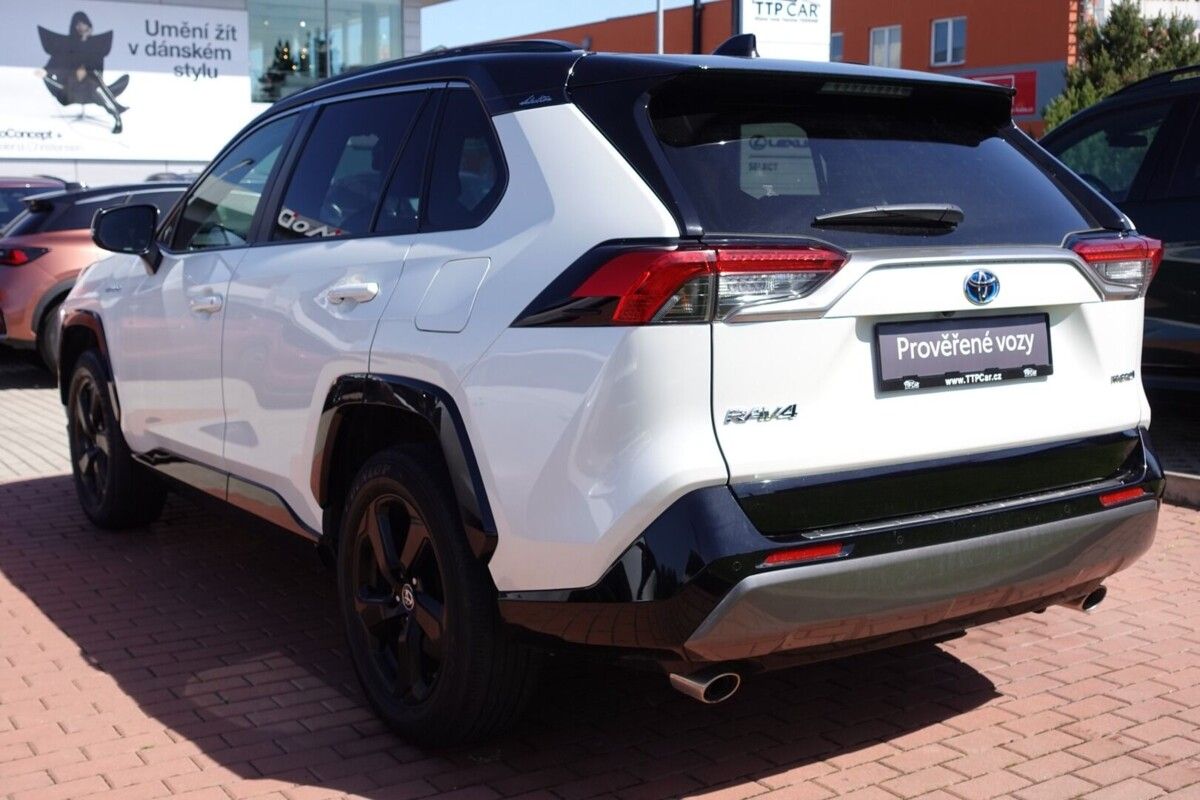 Toyota Rav4, 2,5HSD Selection 4x4 - fotka 6