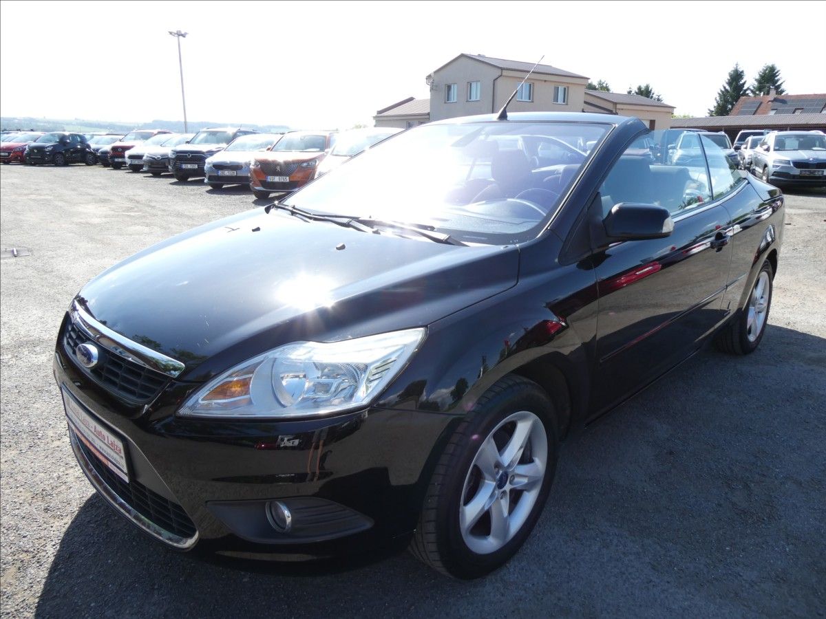 Ford Focus, 1,6 i 16V 74kW - fotka 3