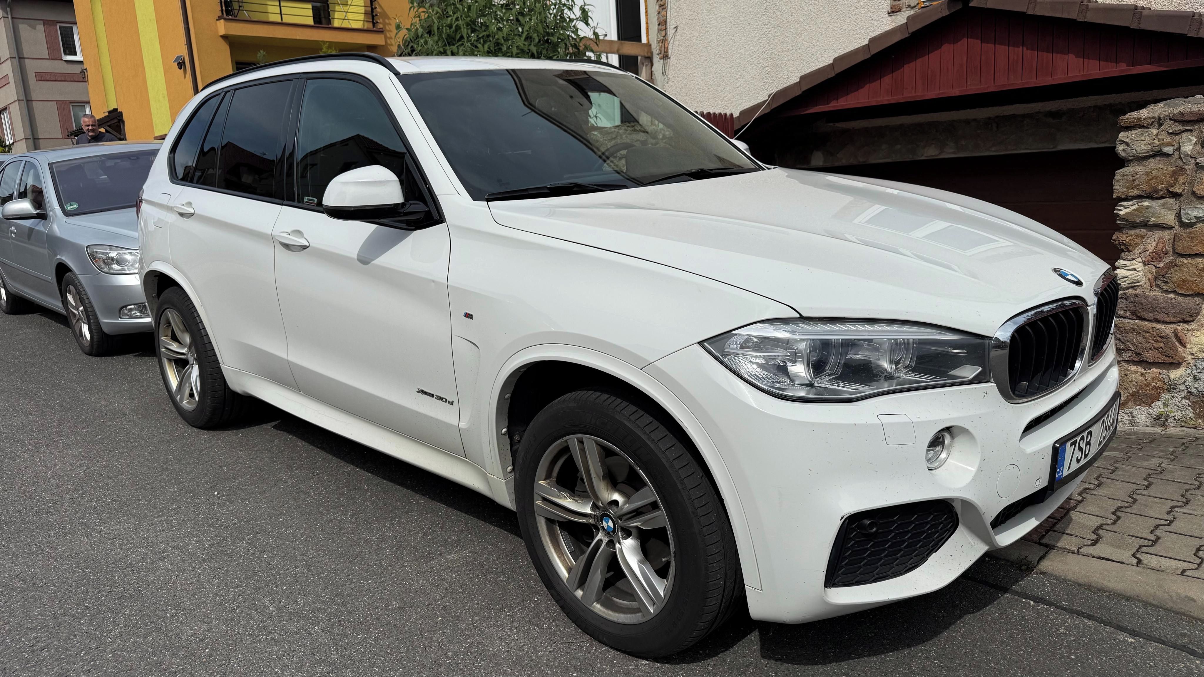 BMW X5, XDRIVE30D - fotka 2