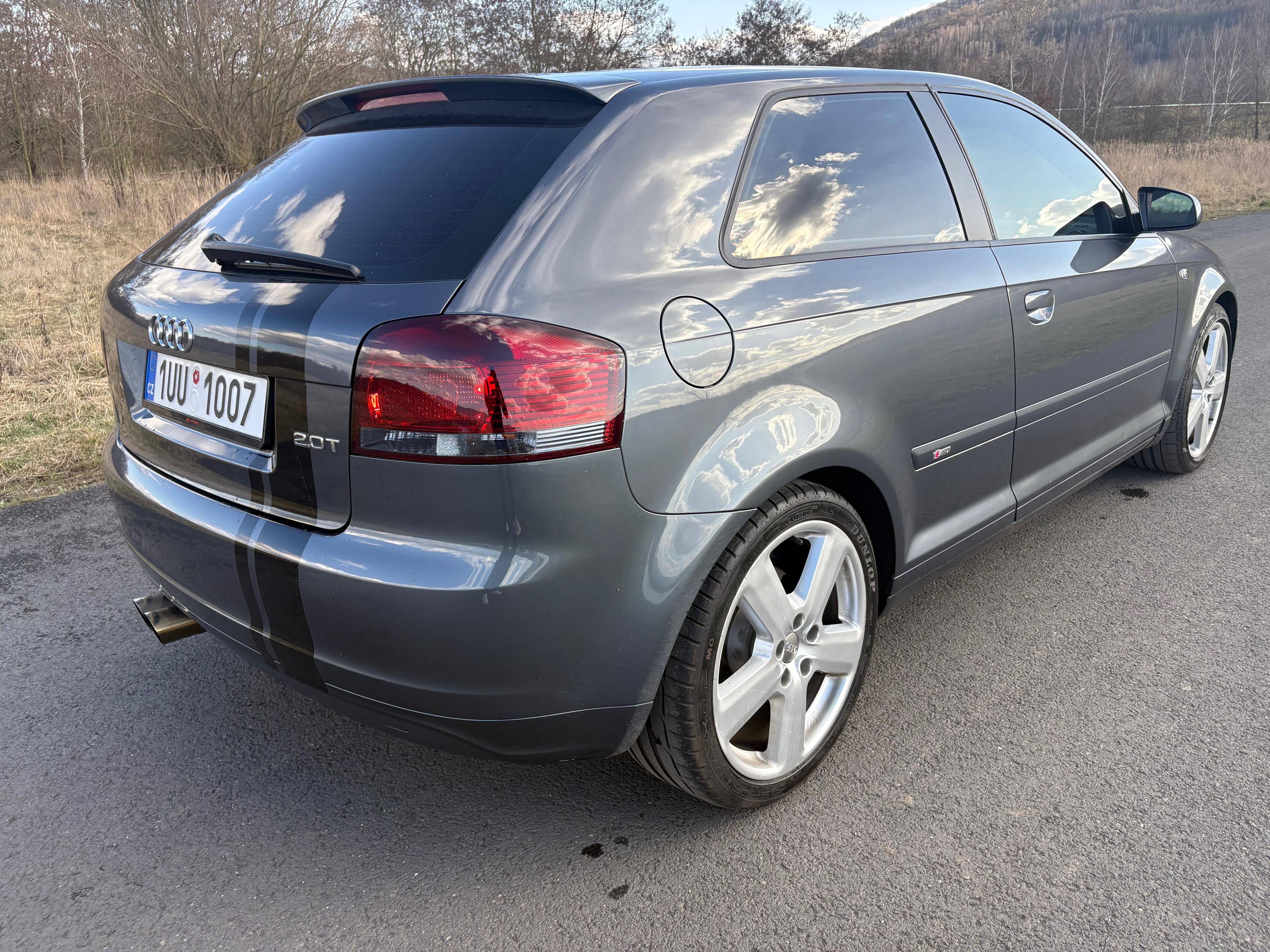 Audi A3, 2.0TFSI 200KW S-Line - fotka 5