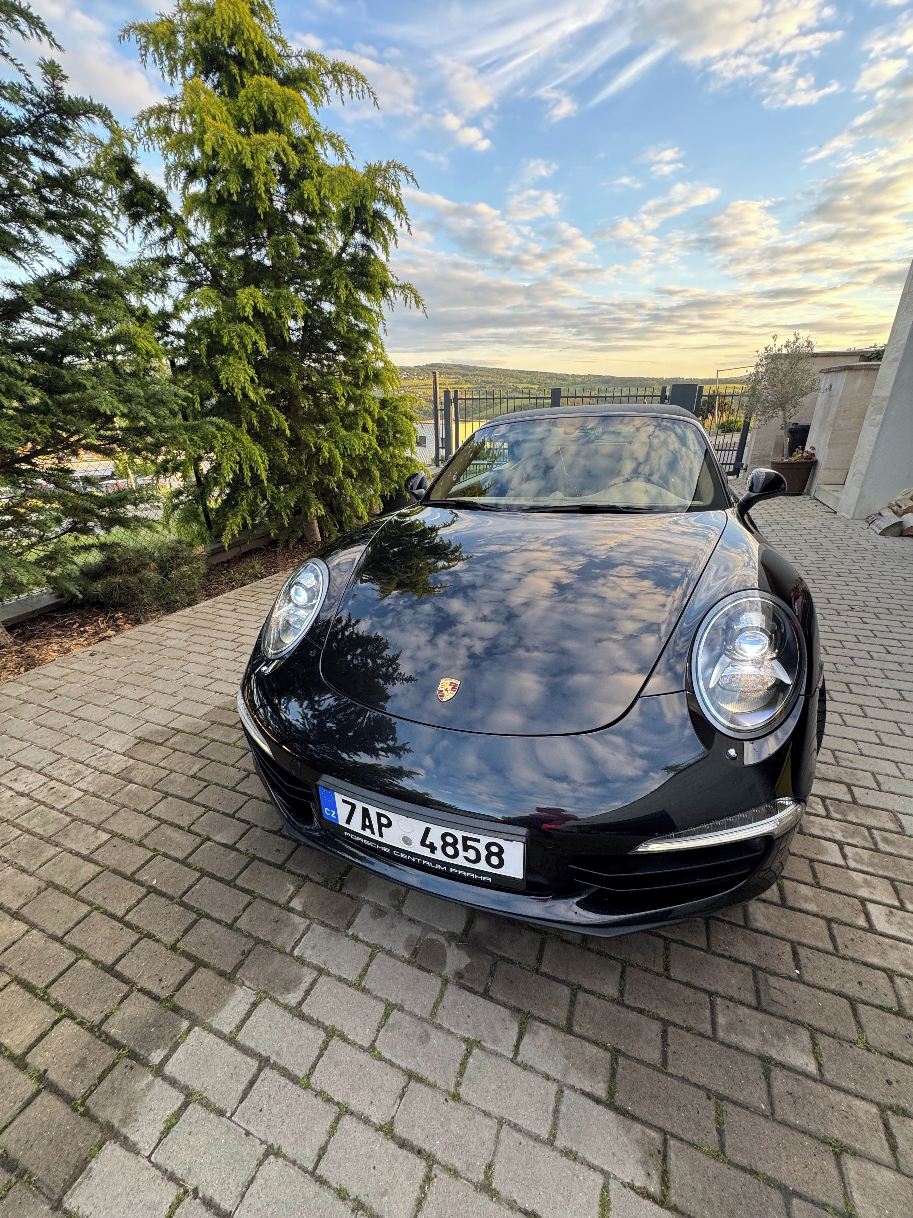 Porsche 911 - fotka 2