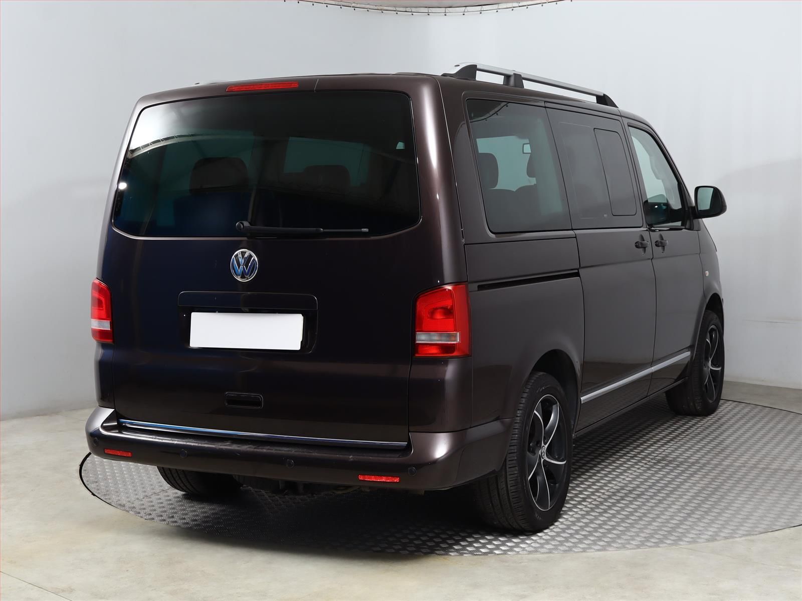 Volkswagen Multivan, 2.0 TDI 4Motion, Highline - fotka 5