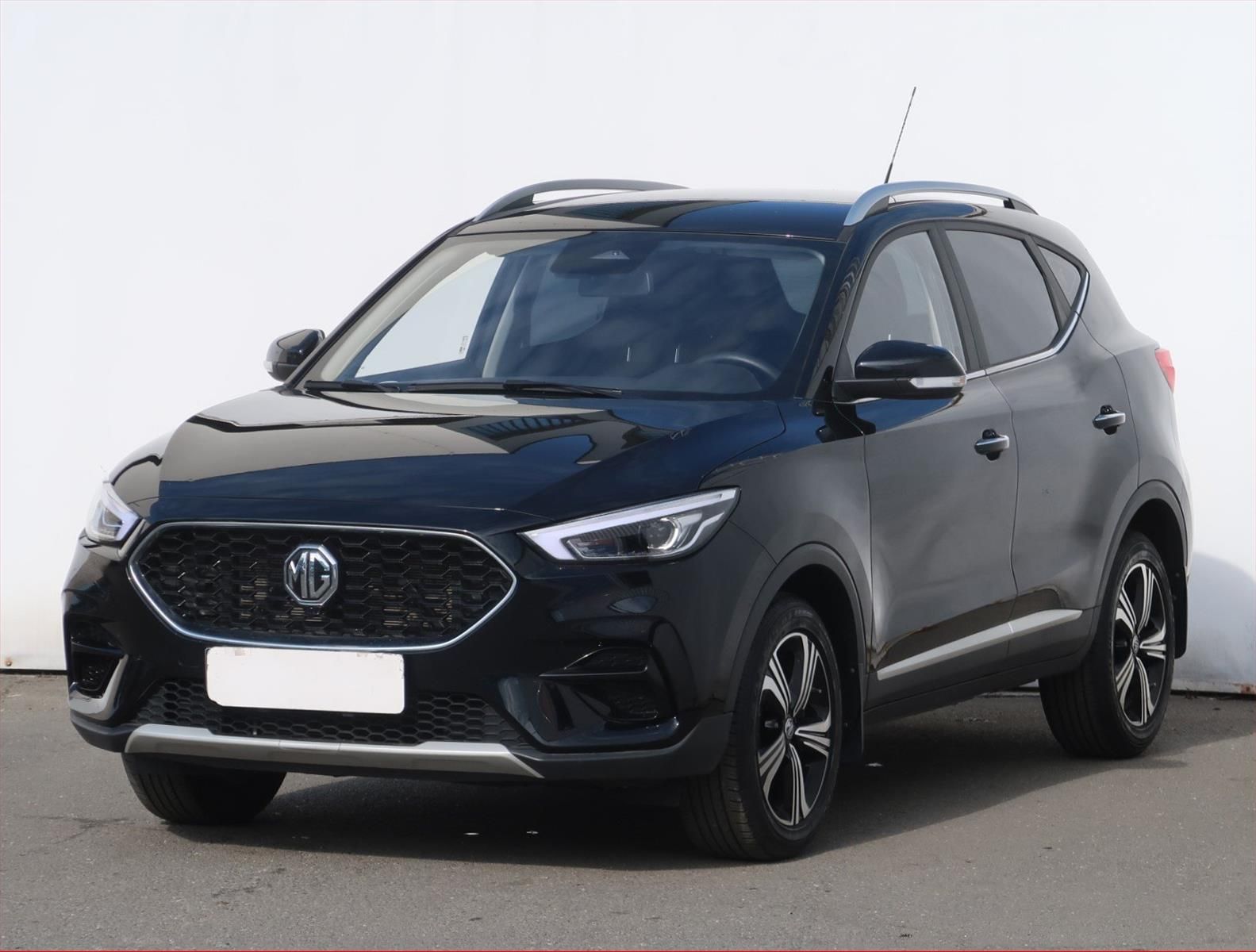 MG ZS, 1.5, ČR,1.maj, Serv.kniha - fotka 2