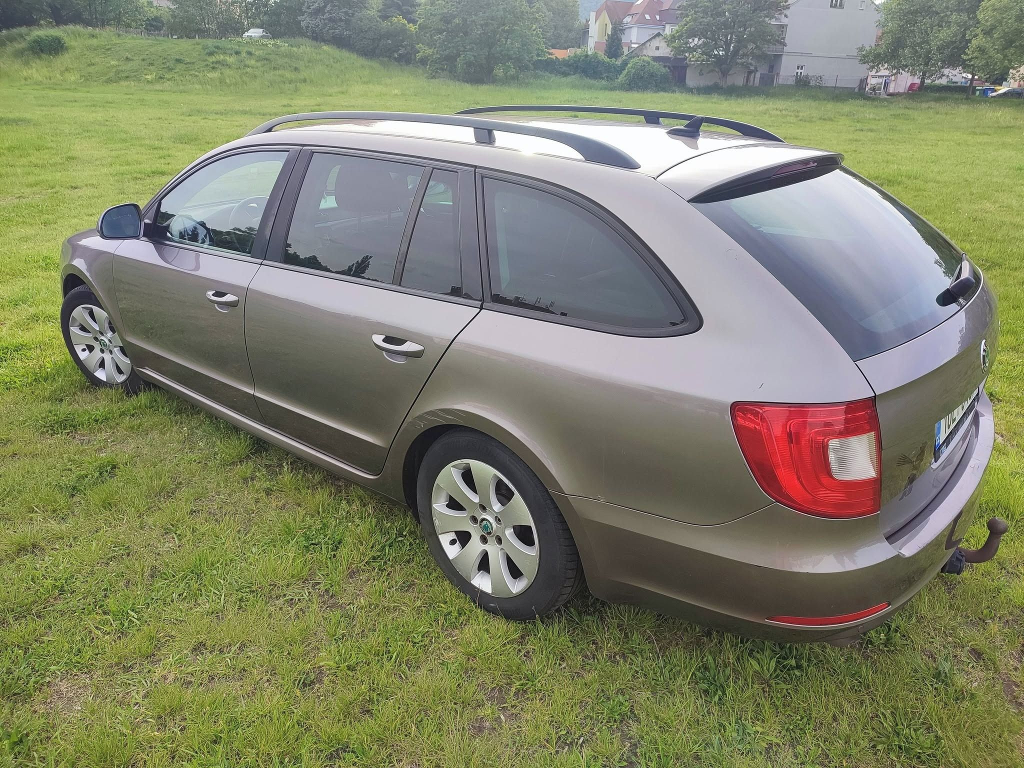 Škoda Superb, 1,6 TDI - fotka 3