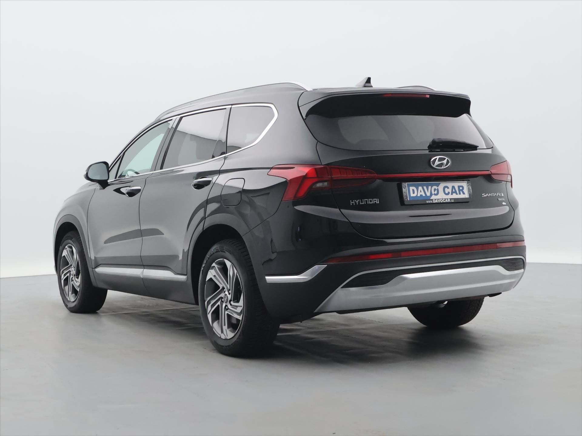 Hyundai Santa Fe, 2,2 CRDi 142kW 4x4 DCT CZ DPH - fotka 5