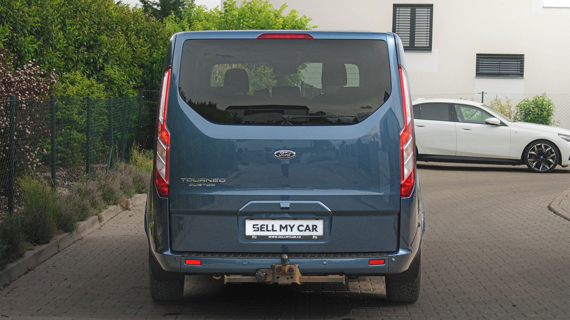 Ford Tourneo Custom, 2,0/136kW ČR 8.míst TZ 1Maj AT - fotka 6