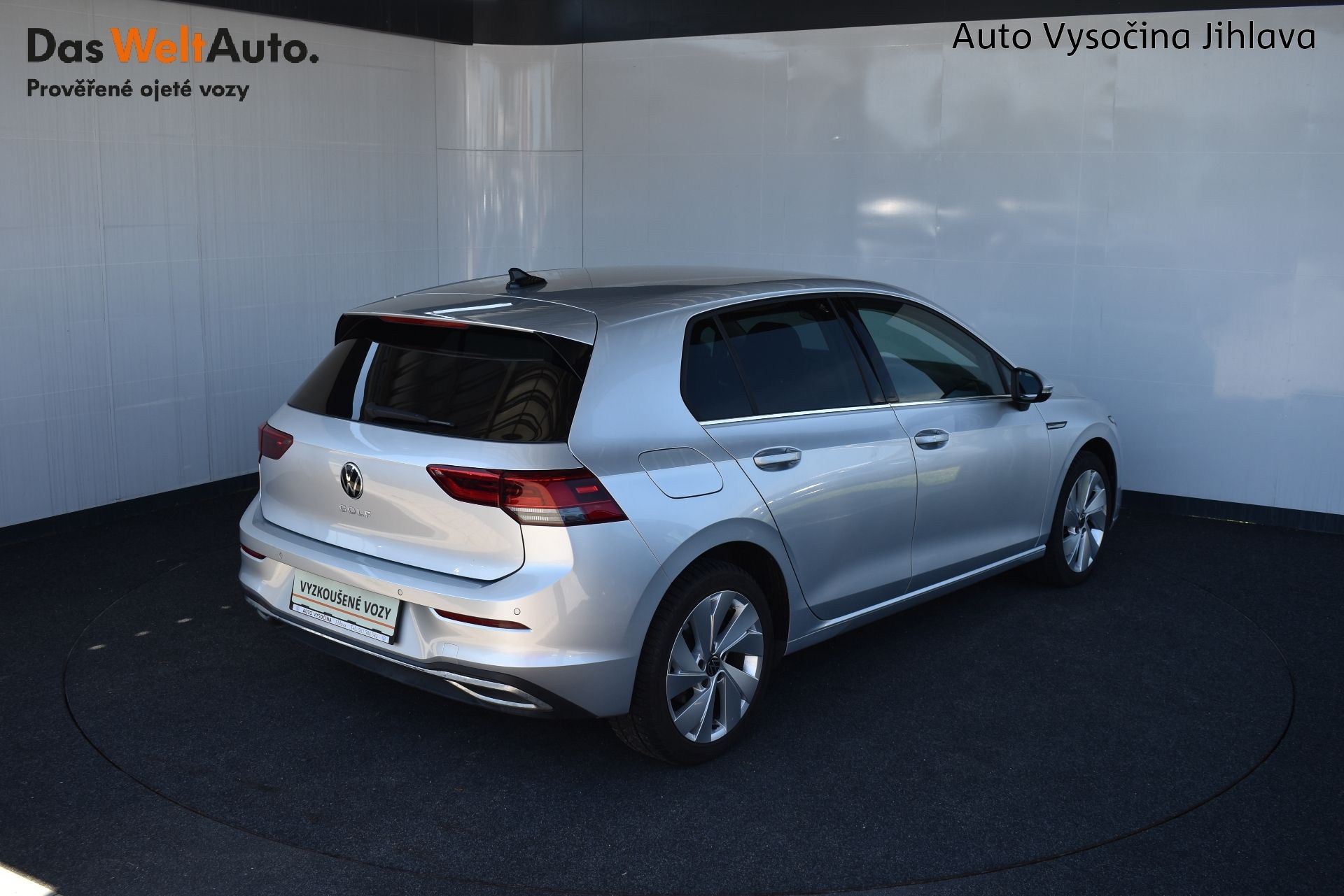 Volkswagen Golf, 1.5TSI 96kW, LED - fotka 2