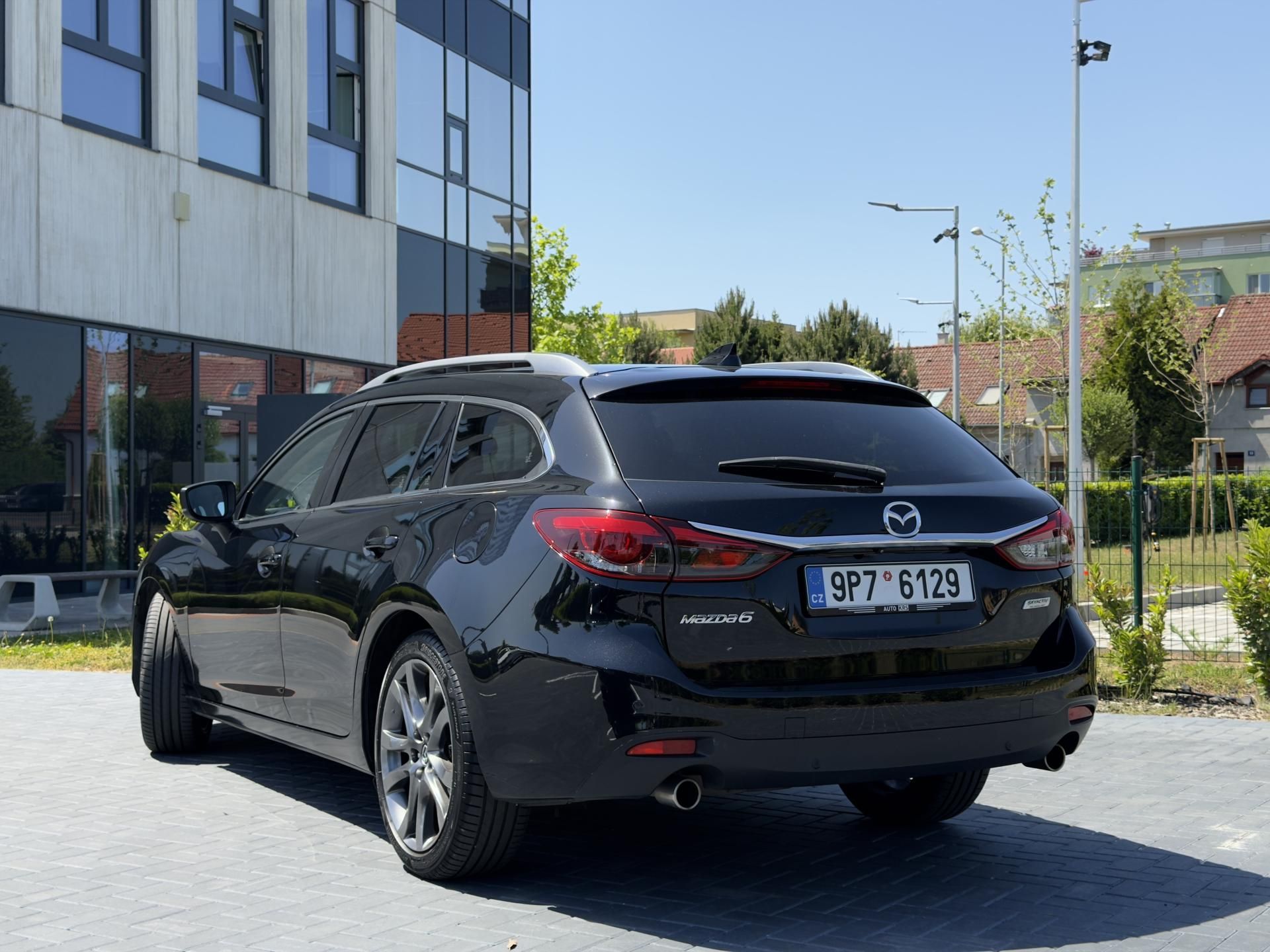 Mazda 6, 2.0 Skyactiv-G 121 kw - fotka 3