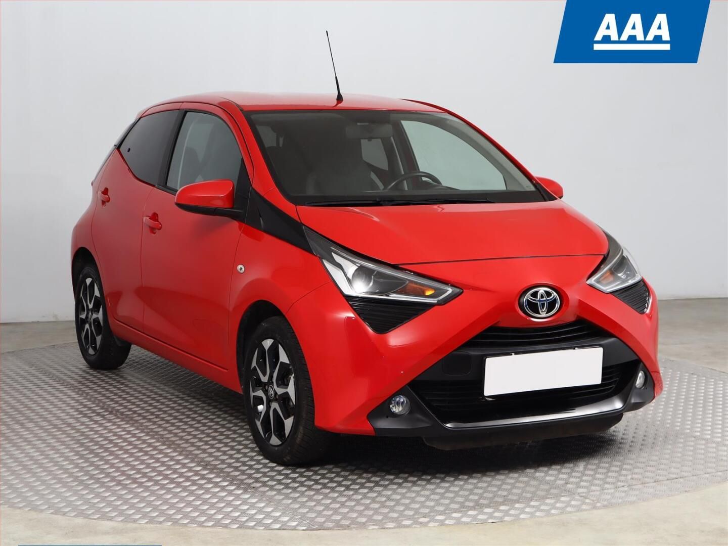 Toyota Aygo, 1.0 VVT-i, ČR,1.maj