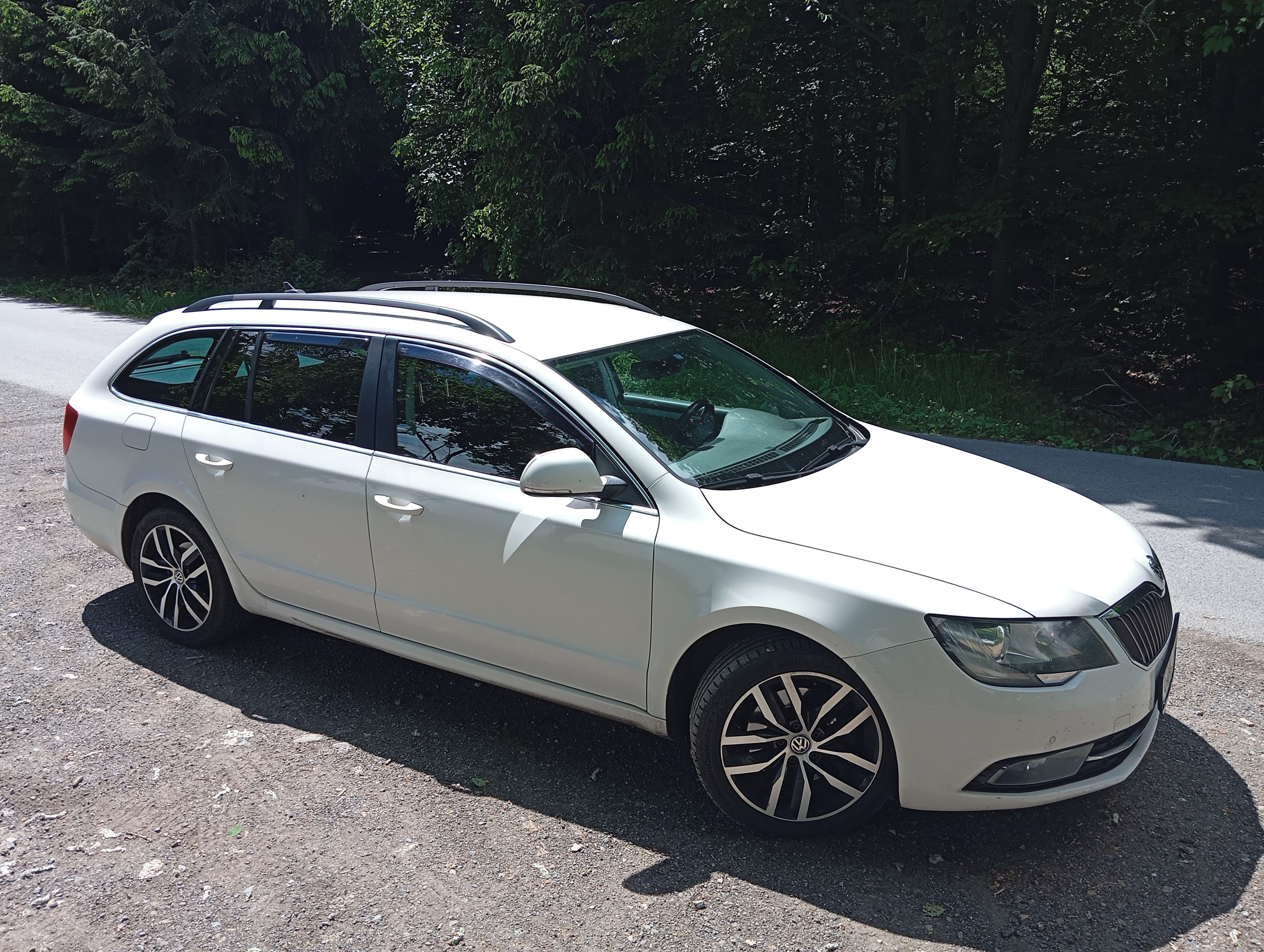 Škoda Superb, Superb face 2.0 TDI DSG - fotka 6