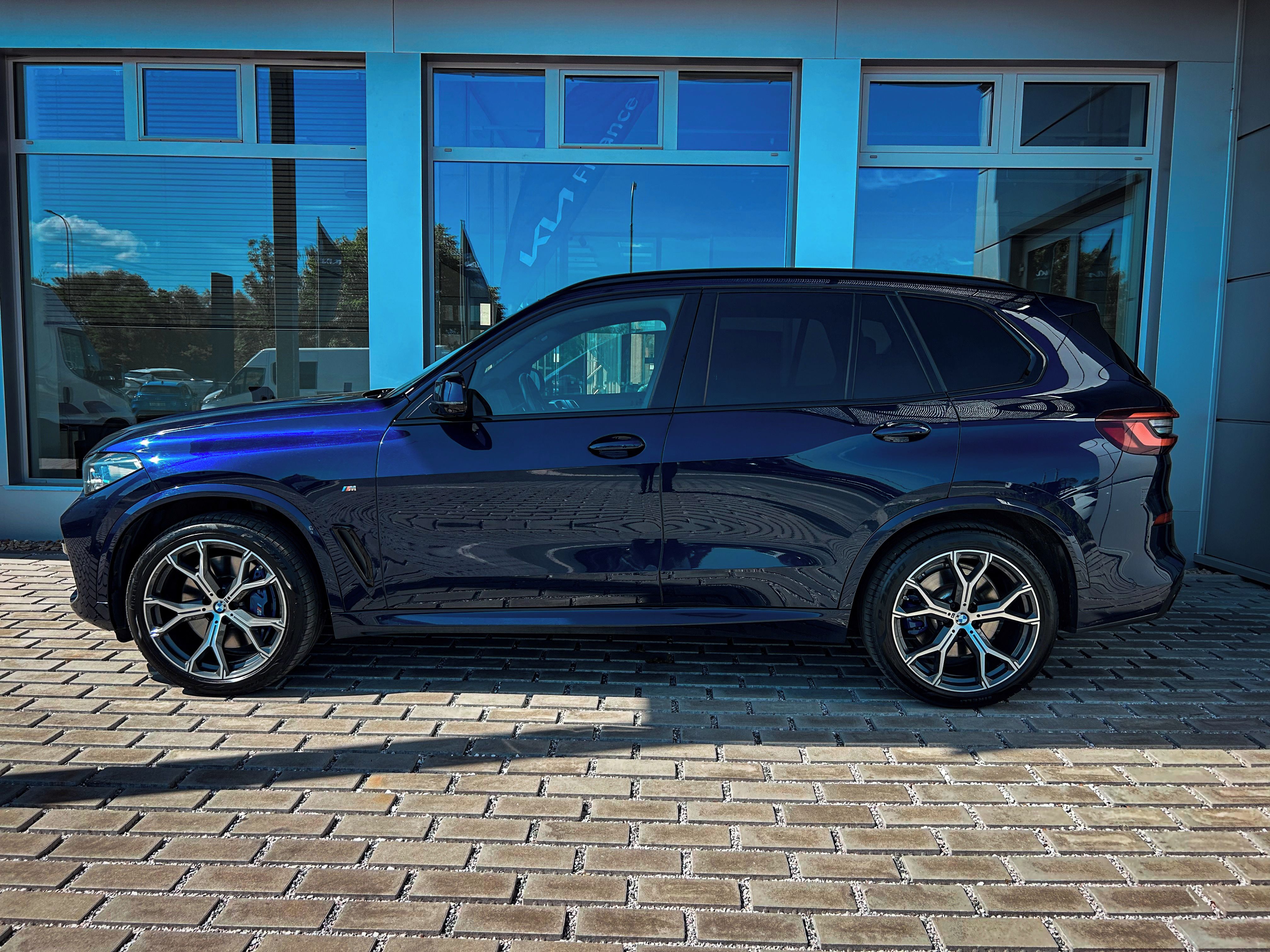 BMW X5, M50i xDrive INDIVIDUAL + LASER - fotka 5