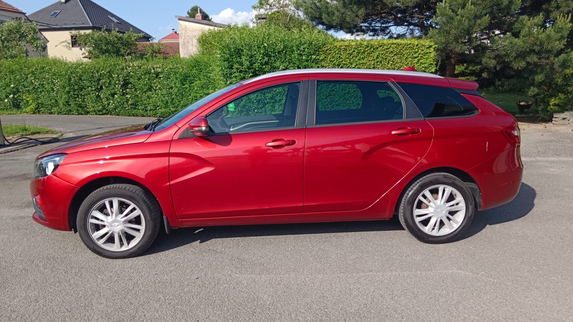 Lada Vesta, 1.6 75 KW - fotka 2