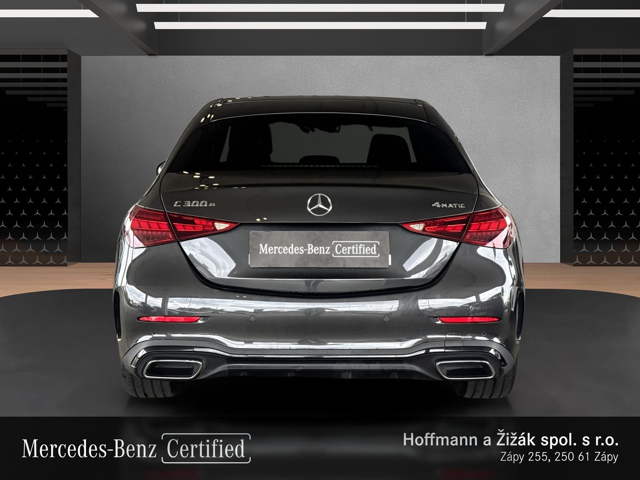 Mercedes-Benz Třídy C, C 300e 4MATIC - fotka 6