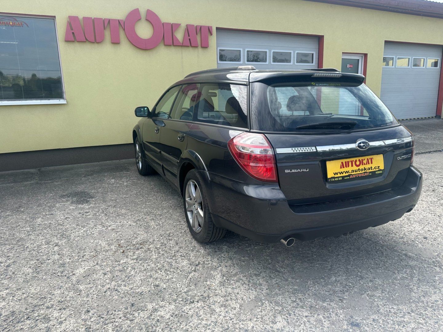 Subaru Outback, 2.5i 4x4/127kW/Tempomat - fotka 5