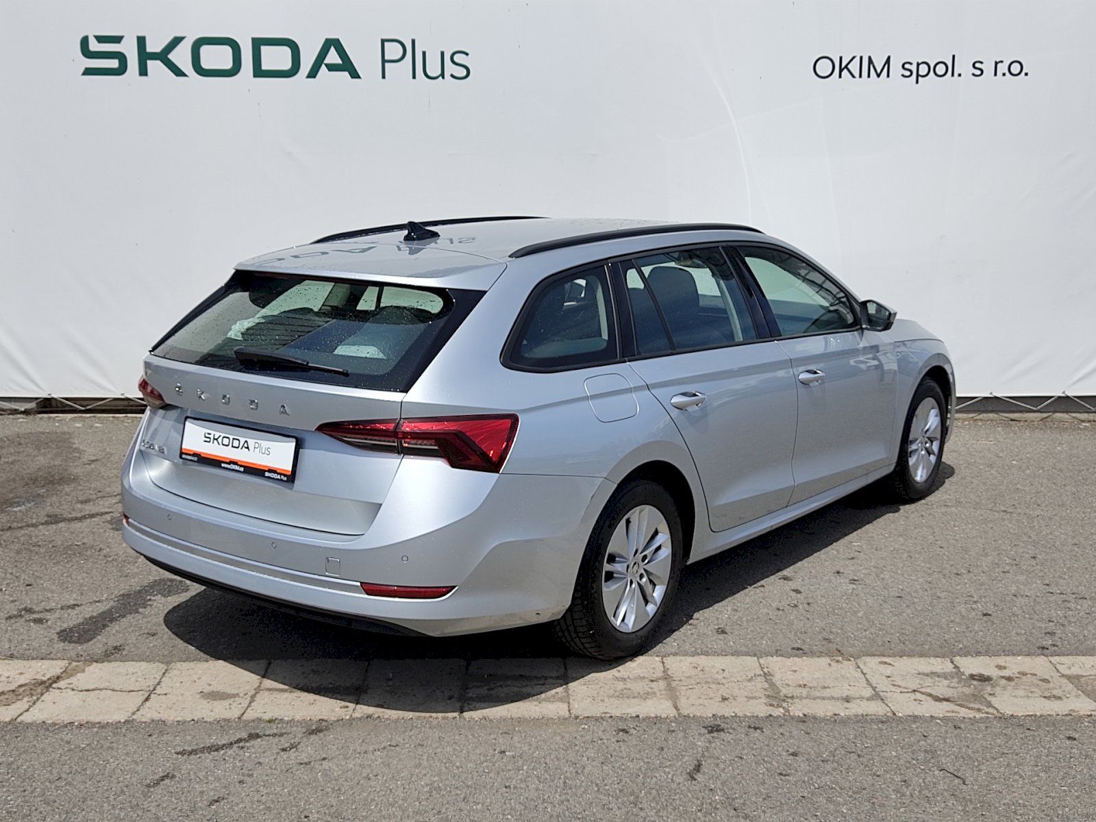 Škoda Octavia, Combi Ambition Plus 2,0 Tdi 85 - fotka 2