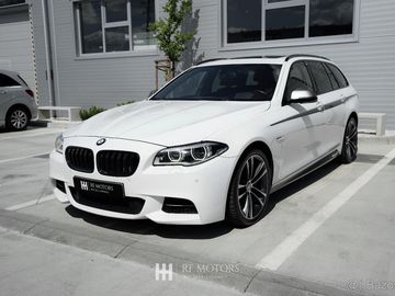 Touring M550d xDrive