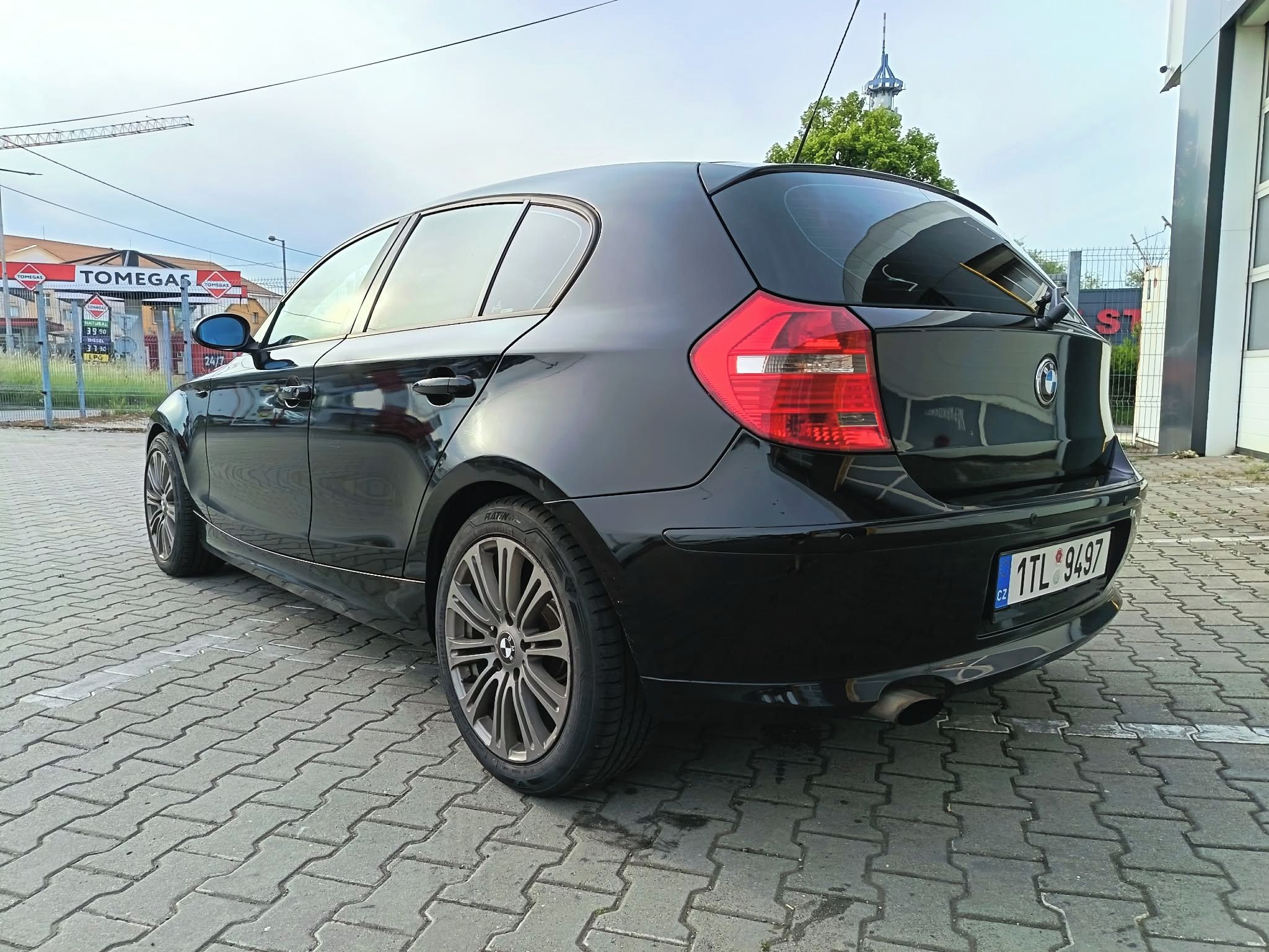 BMW Řada 1, 118d