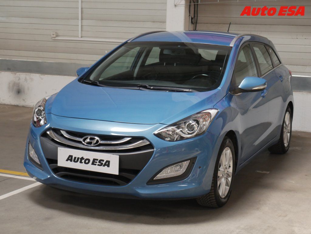 Hyundai i30, 1.6i,ČR - fotka 3