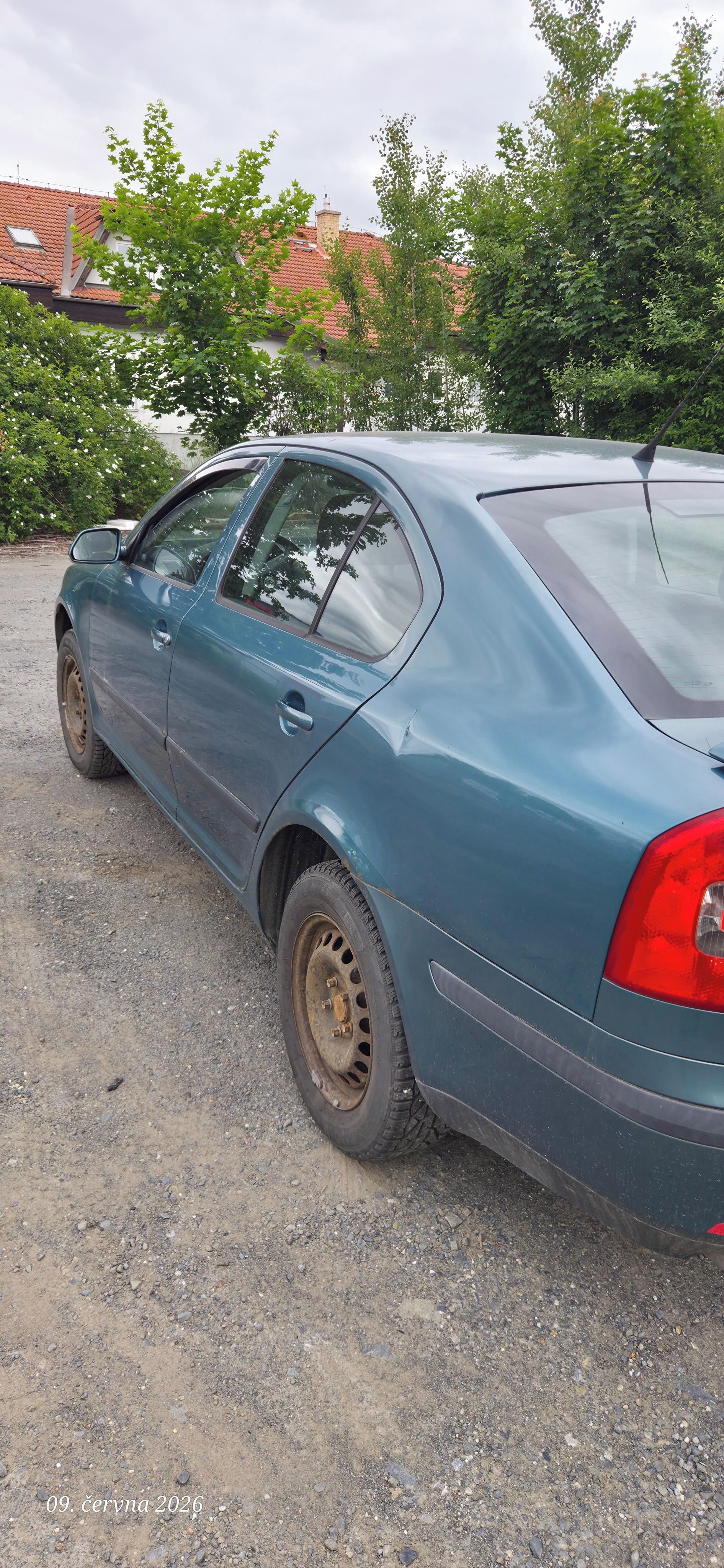 Škoda Octavia, 1.6 MPI - fotka 6