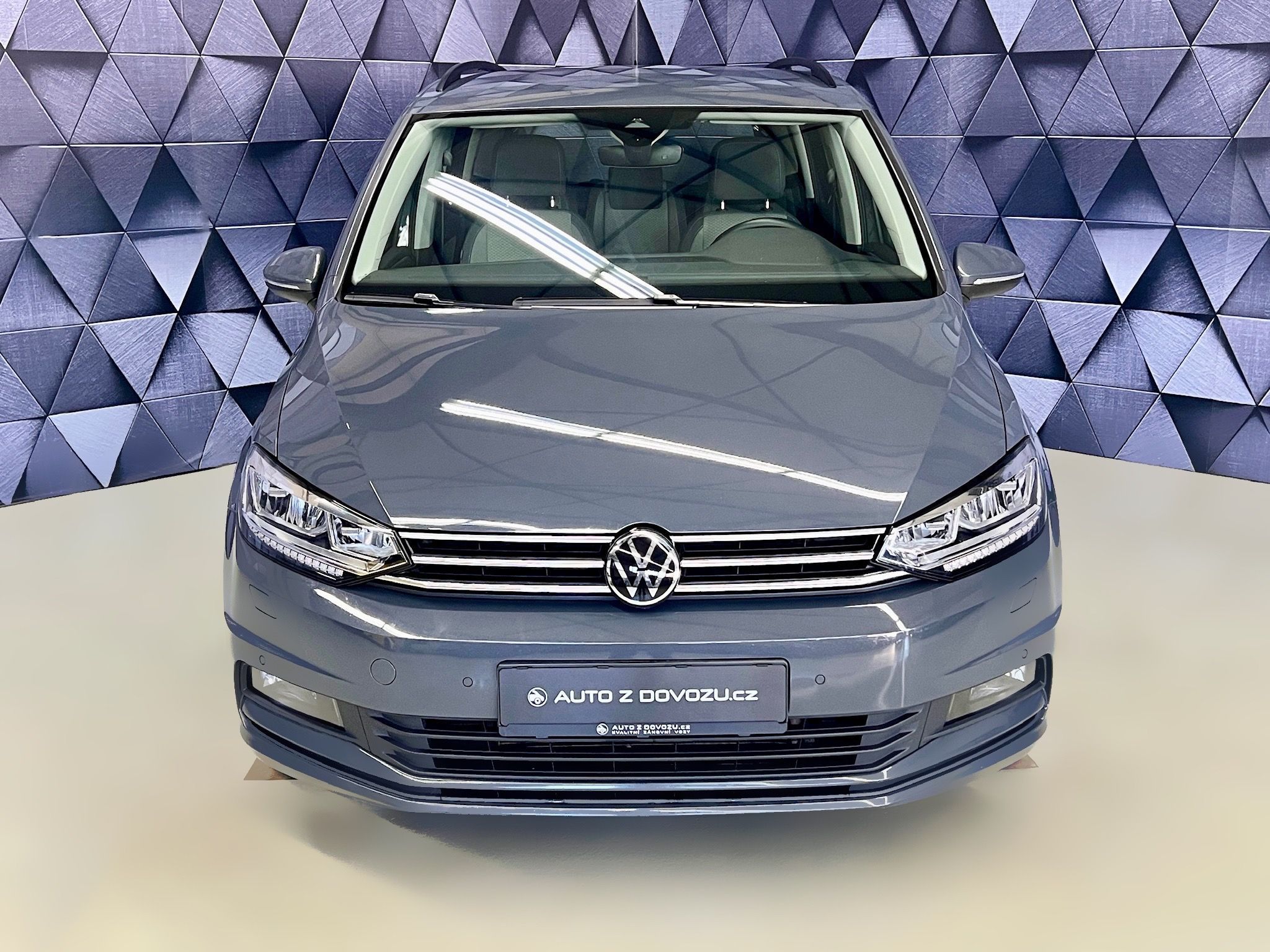 Volkswagen Touran, 2.0 TDI DSG CML,7MÍST, WEBASTO - fotka 3