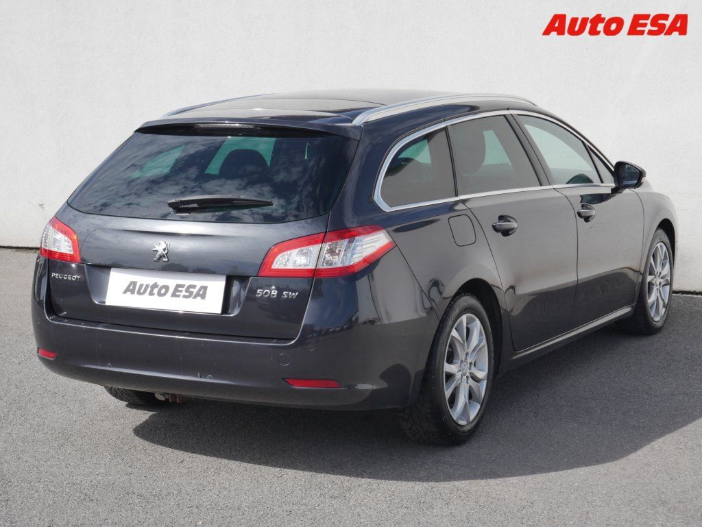 Peugeot 508, 2.0 HDi Panorama - fotka 6