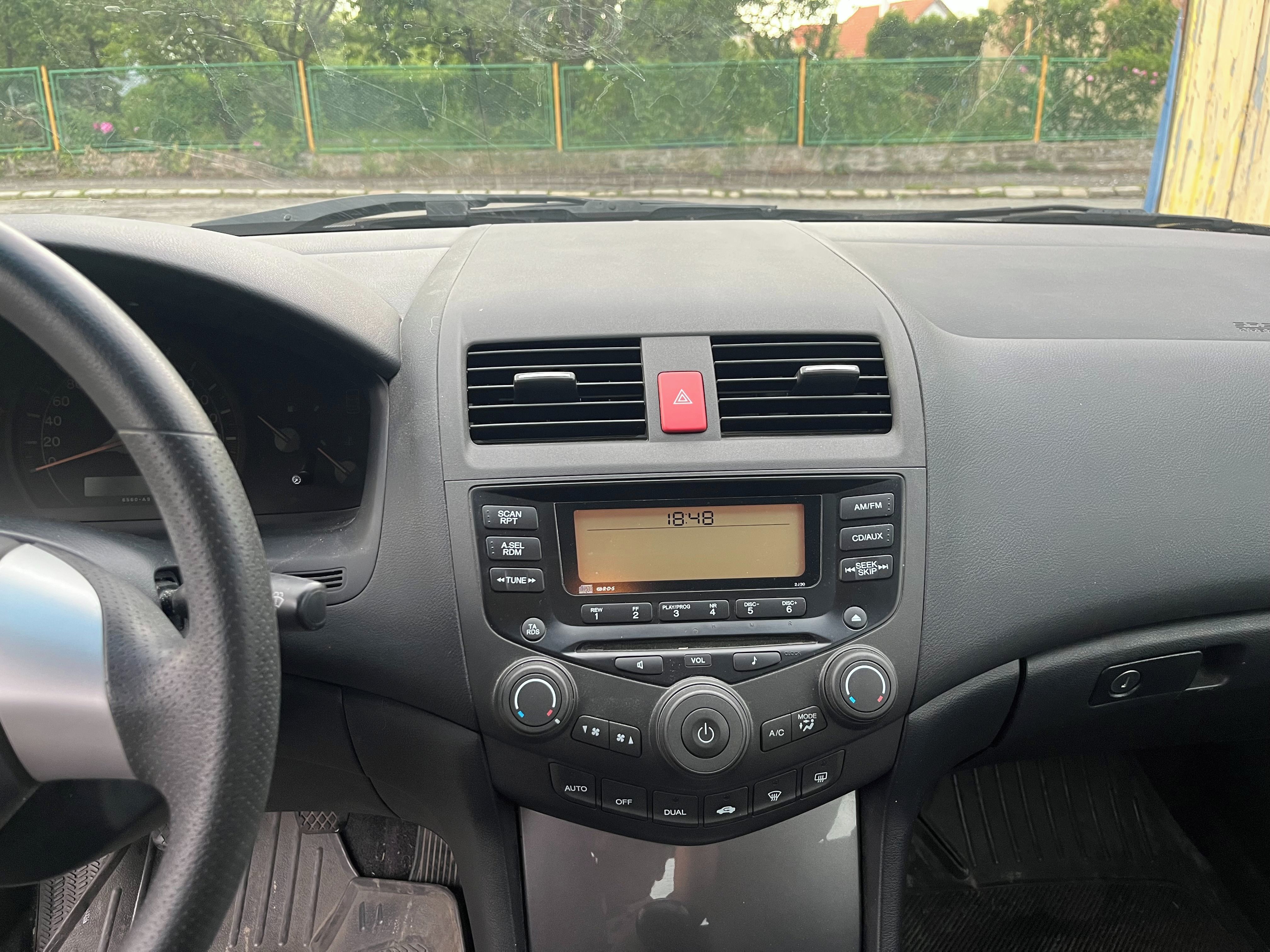 Honda Accord, Honda Accord, 2.0 i-VTEC - fotka 6