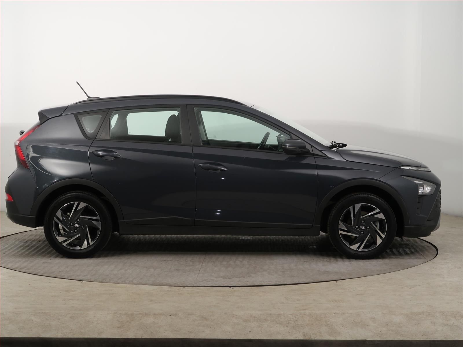 Hyundai Bayon, 1.2 i, Comfort, Serv.kniha - fotka 6