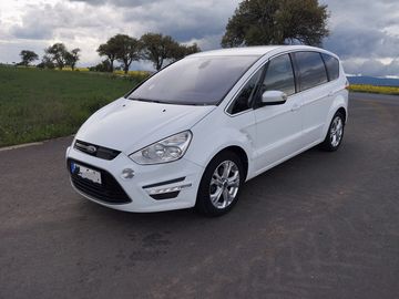 2,0 TDCi TITANIUM