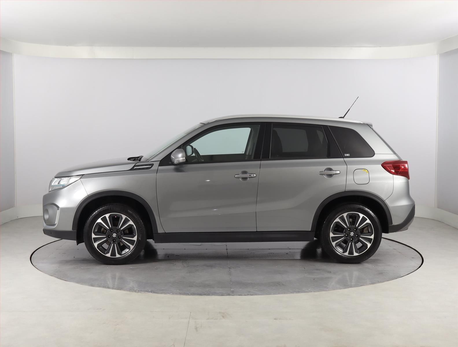 Suzuki Vitara, 1.4 BoosterJet, Elegance - fotka 2