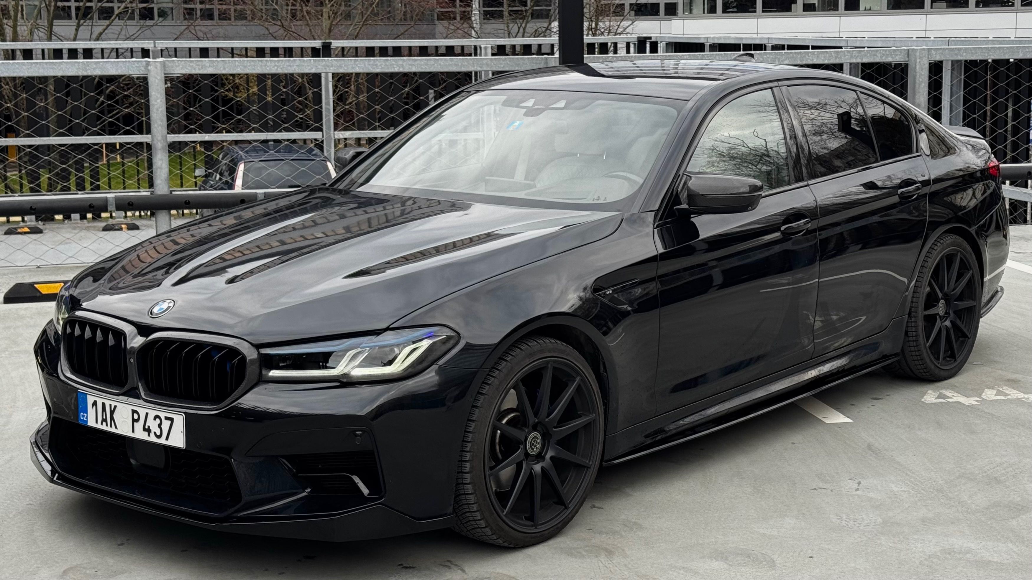 BMW Řada 5, BMW 540i STAGE 2 1:1 M5 LCI - fotka 2