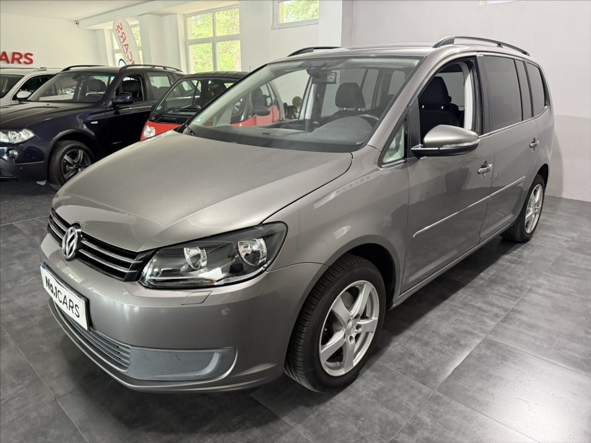 Volkswagen Touran, 1,6   TDI 77KW VÝHŘEV TAŽNÉ - fotka 3