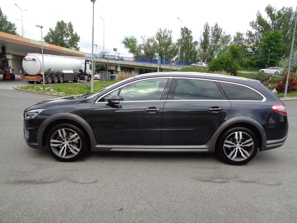 Peugeot 508, 2.0 HDi RXH  KOUPENO ČR,1 MAJ. - fotka 2