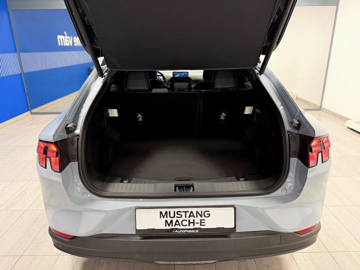 Ford Mustang Mach-E, 88kWh, Premium, PRODL. DOJEZD - fotka 5