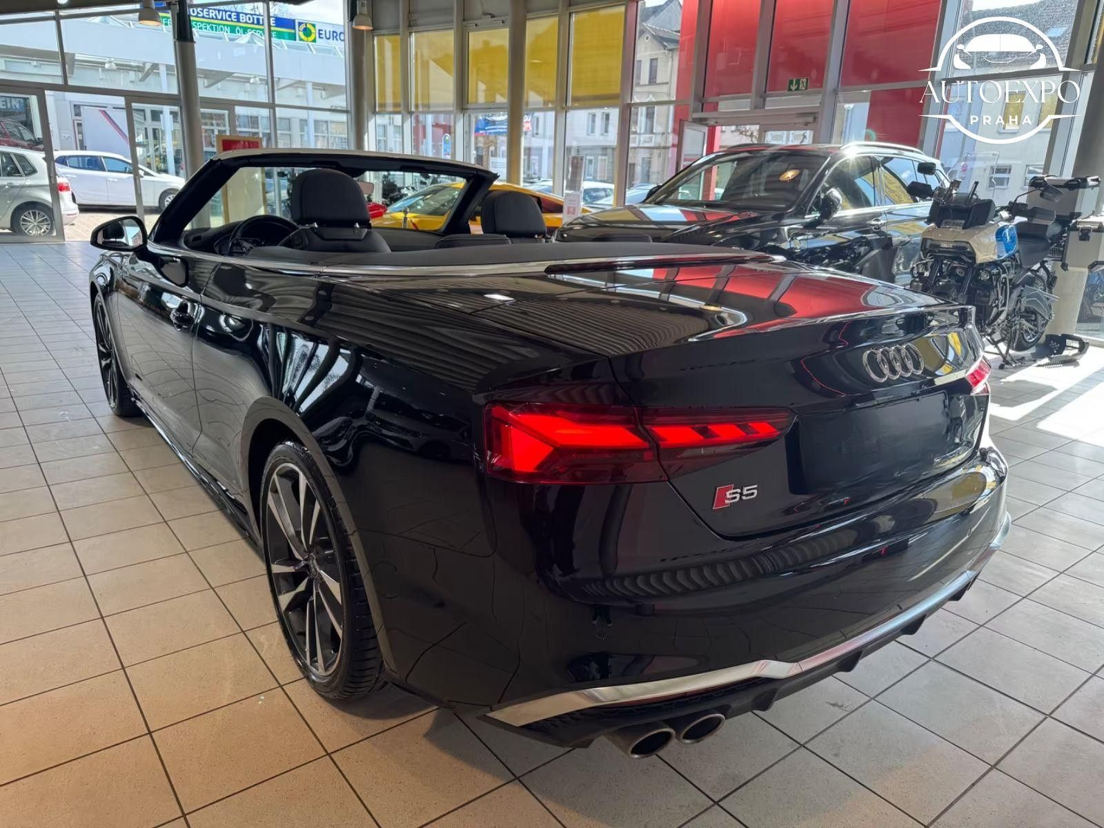 Audi S5, Cabriolet 3.0 TFSI Quattro - fotka 5