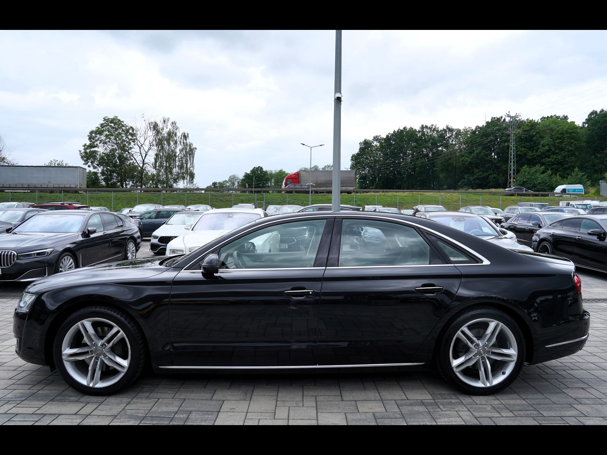Audi A8, 3.0 TDI Quattro/Tiptr./Matrix/ - fotka 3