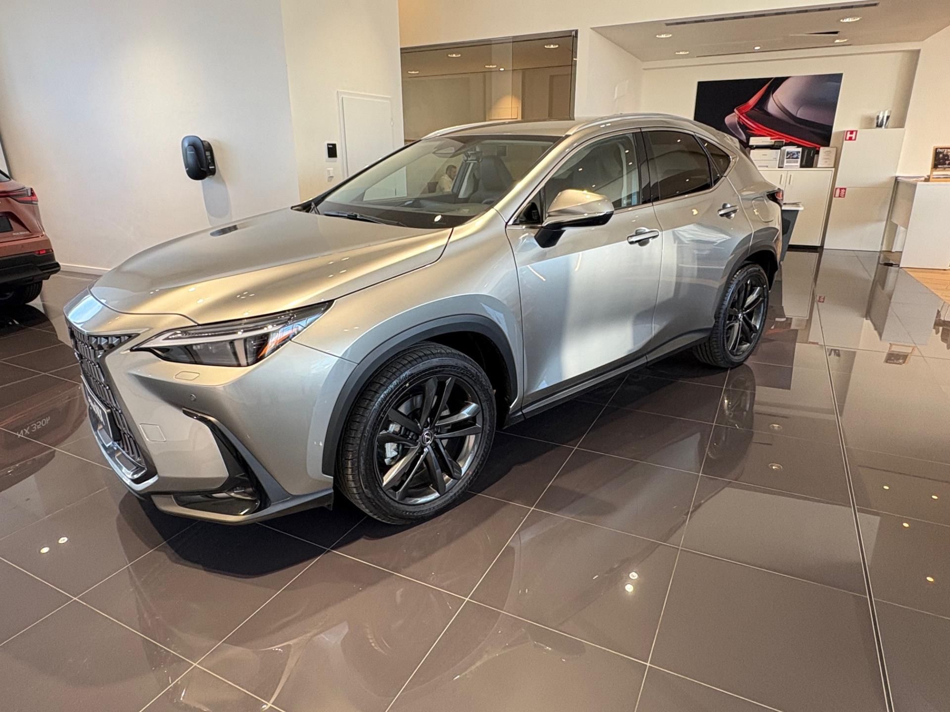 Lexus NX 350h, PRESTIGE 4x4