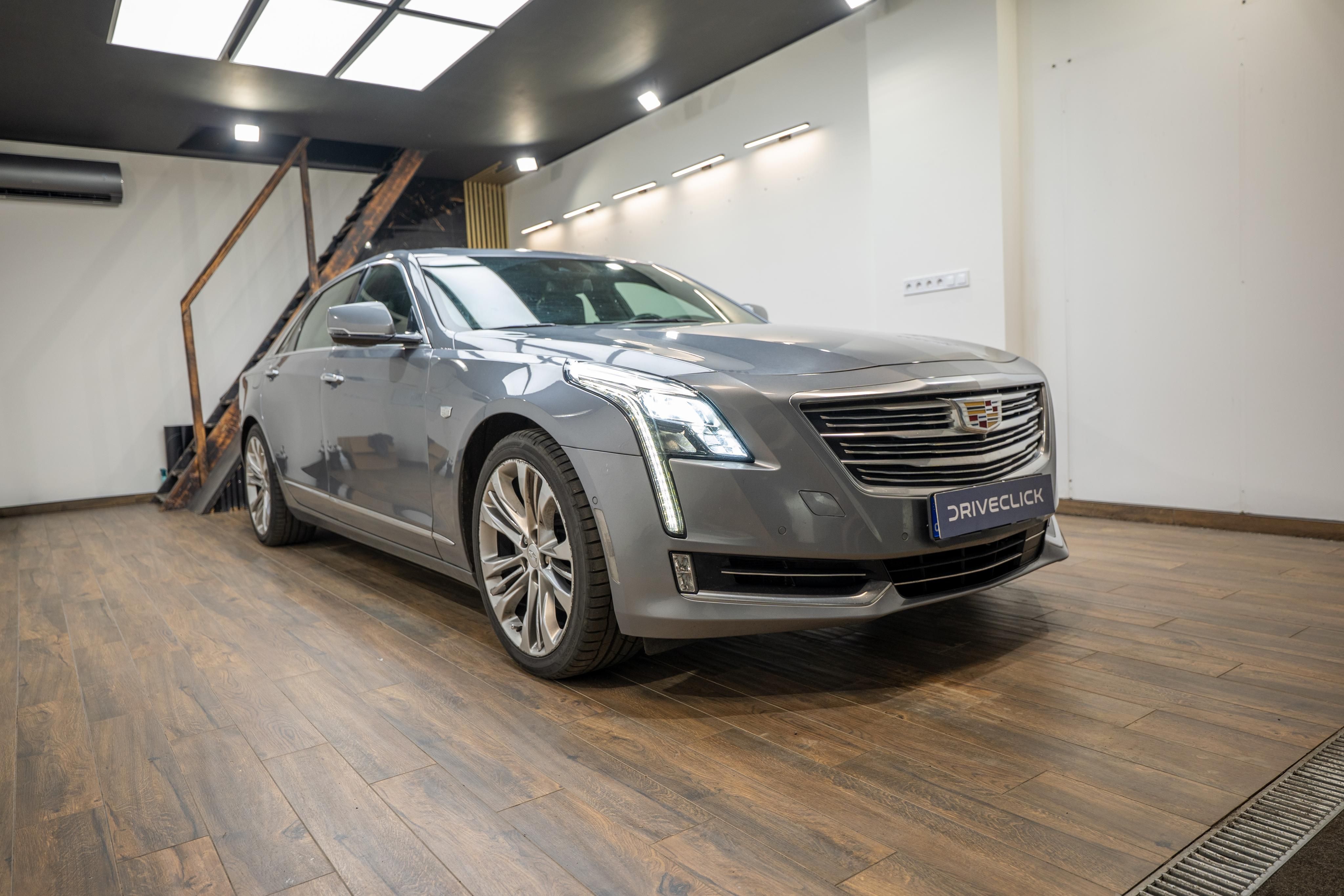 Cadillac CT6, 3.0 TT 307 kW 4x4 - fotka 3