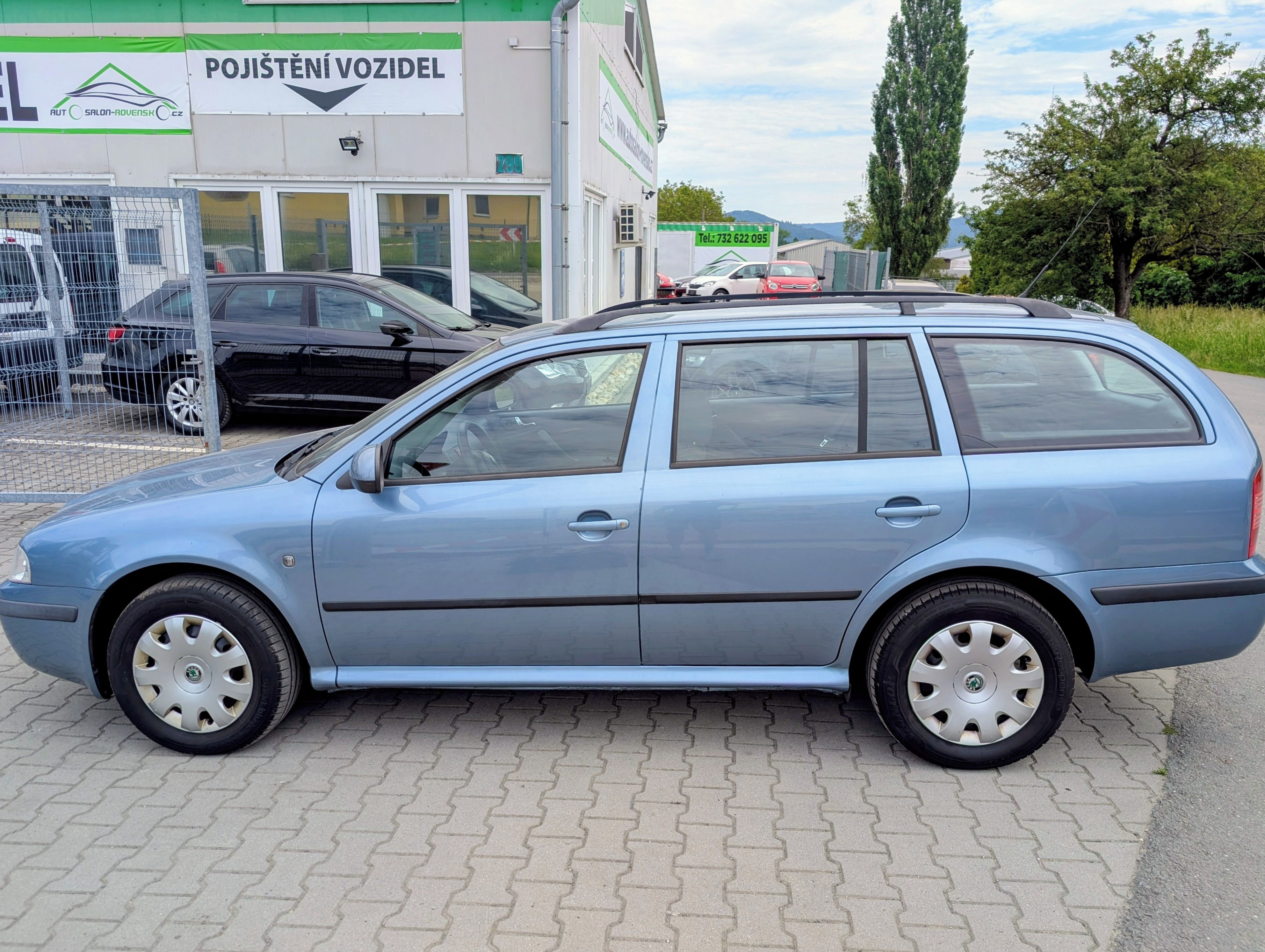 Škoda Octavia, I COMBI 1.6i 75kW TOUR 1.MAJ. - fotka 5