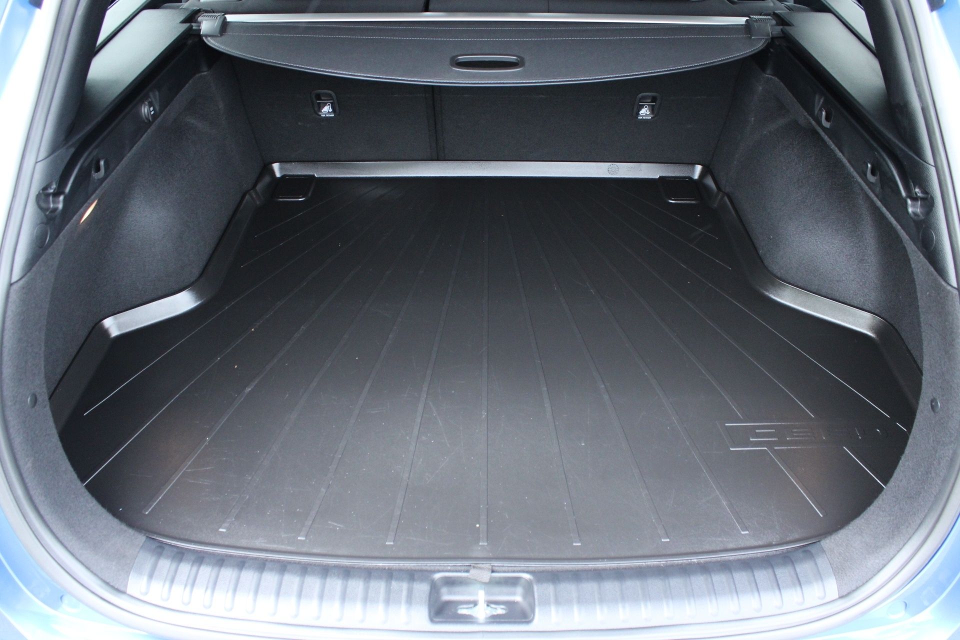Kia Cee´d, 1.5 T-GDI TOP 117kW LED manuál - fotka 6