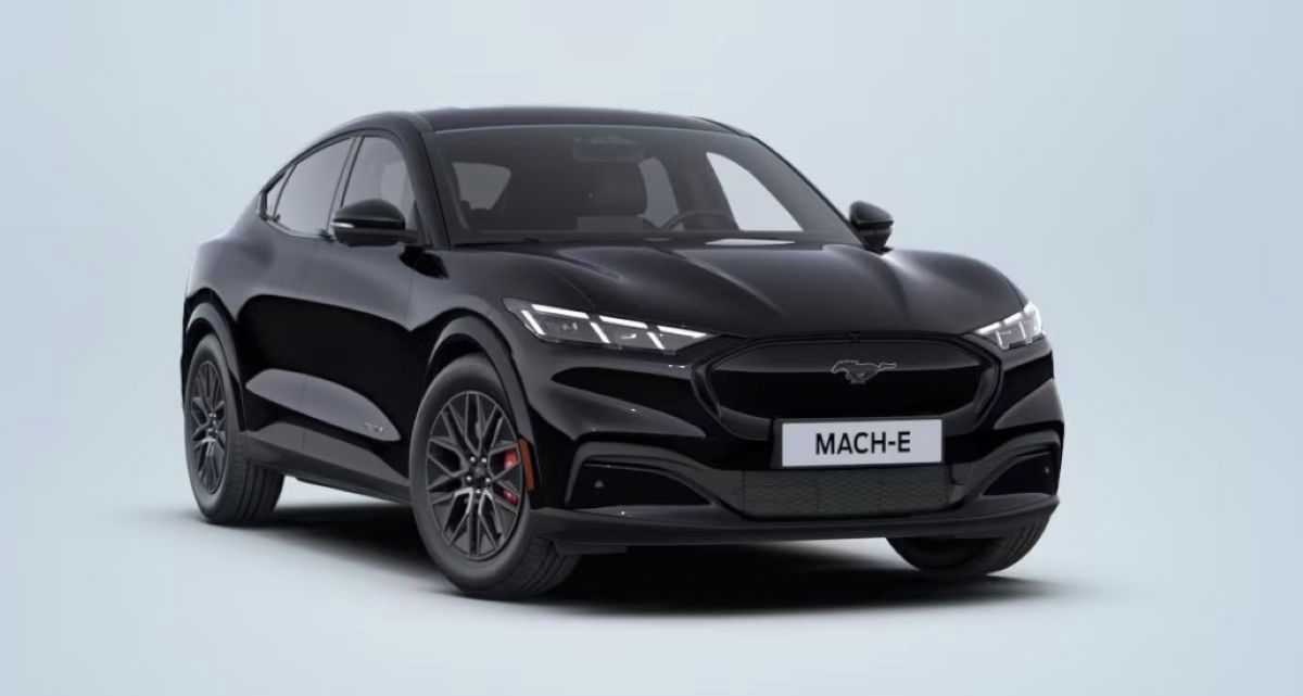 Ford Mustang Mach-E, 88kWh, Premium, PRODL. DOJEZD